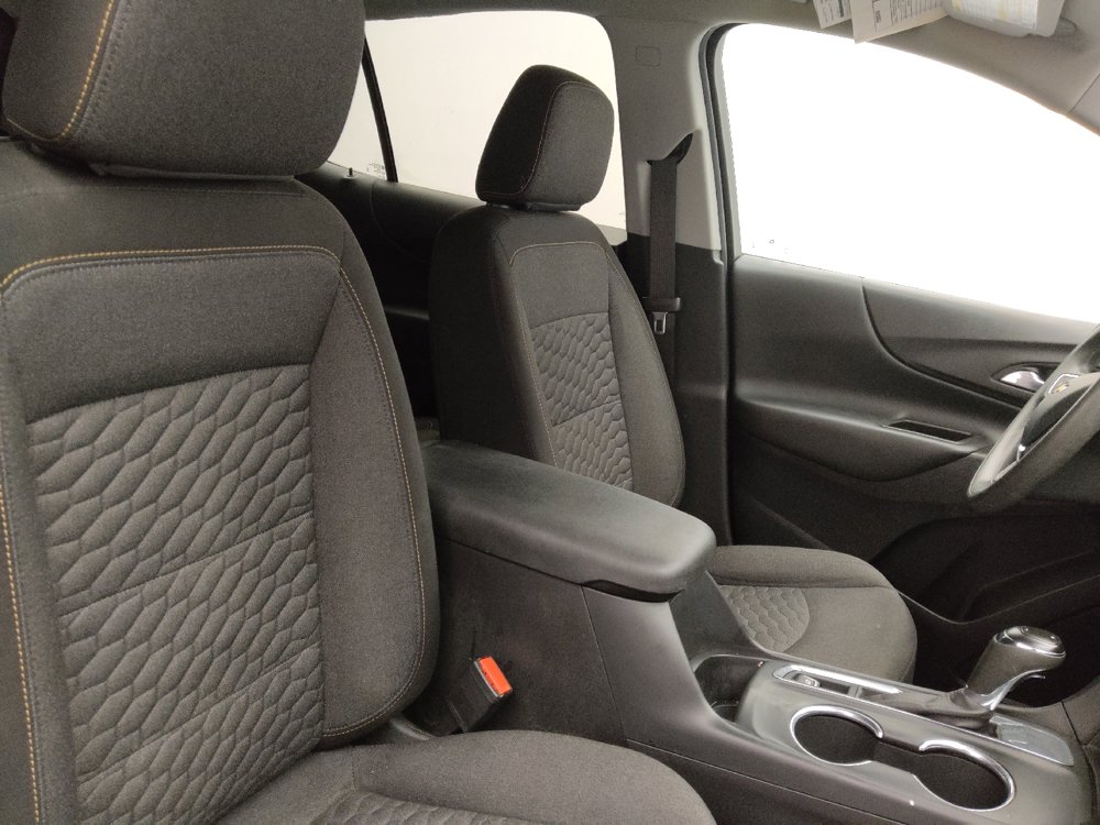 Used 2021 Chevrolet Equinox LT FWD image 21
