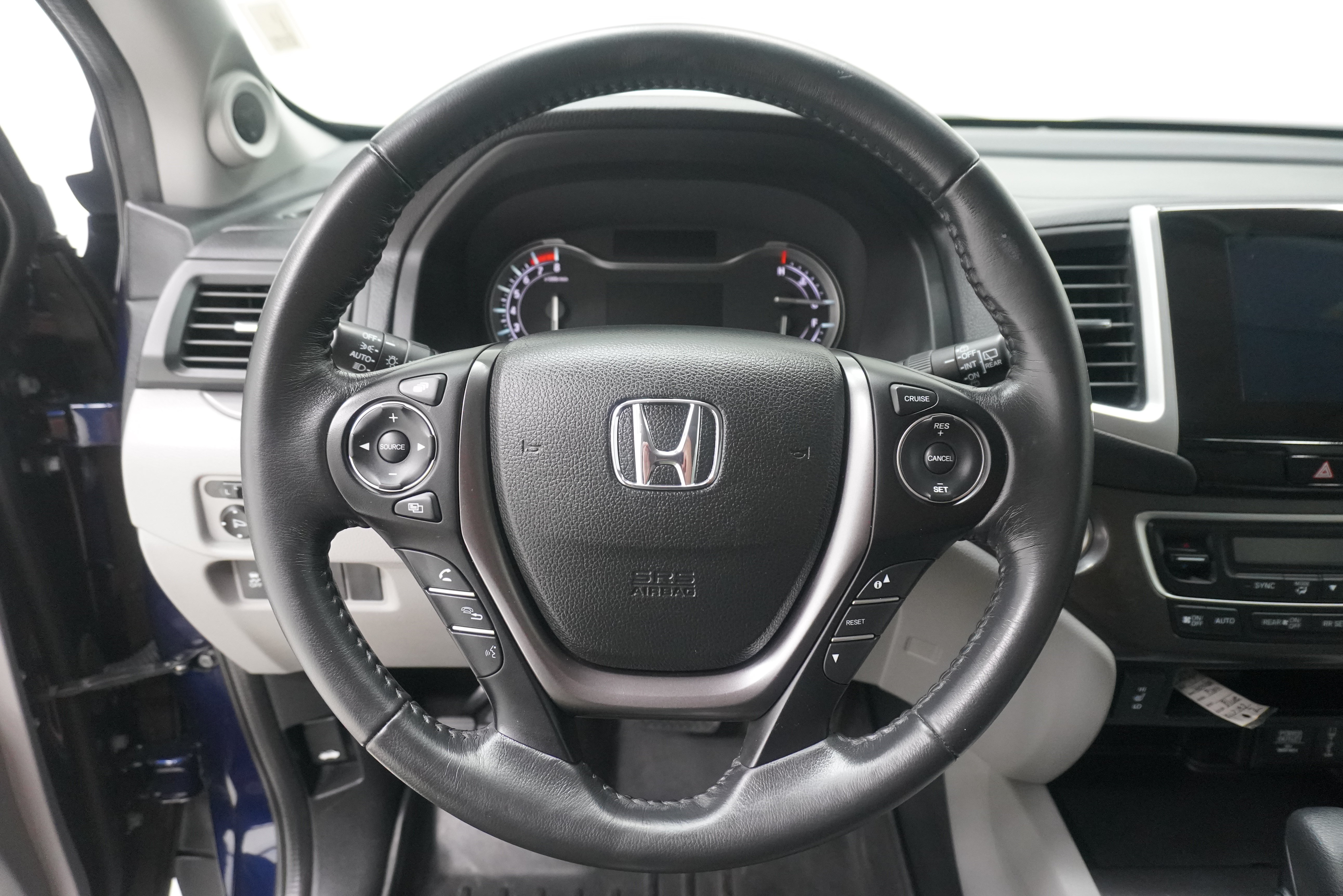 Used 2017 Honda Pilot EX-L image 18