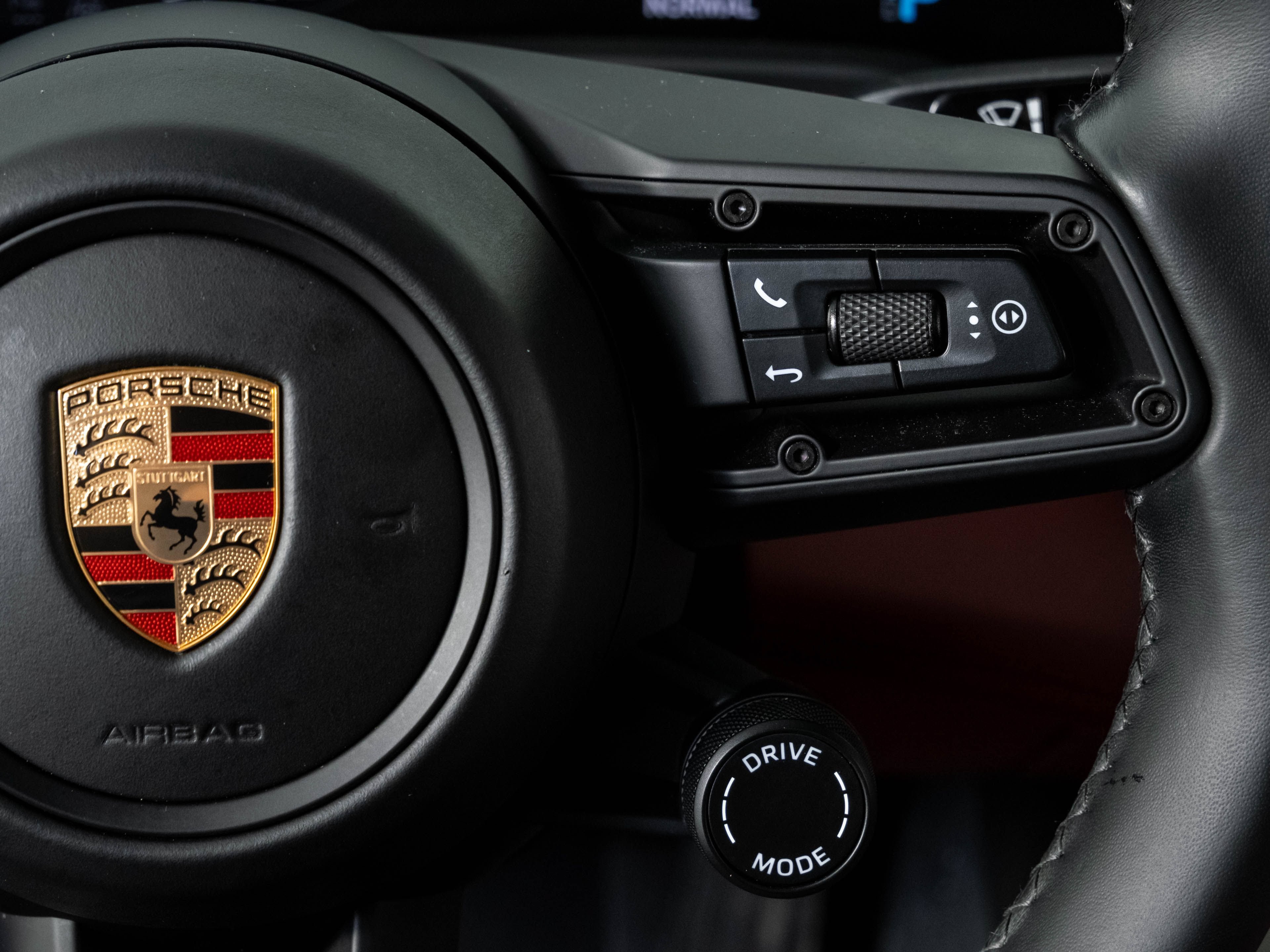 Certified 2023 Porsche Taycan 4S AWD/4WD image 11