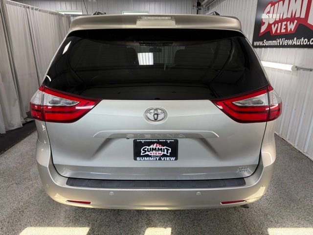 Used 2017 Toyota Sienna XLE w/ XLE Navigation Package AWD/4WD image 5
