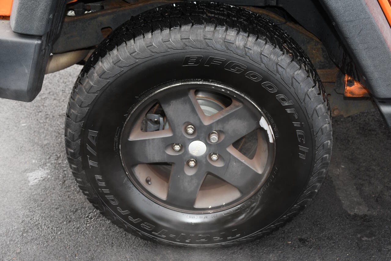 Used 2012 Jeep Wrangler Unlimited Sport image 35