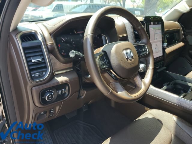 Used 2025 RAM 1500 Limited AWD/4WD image 22