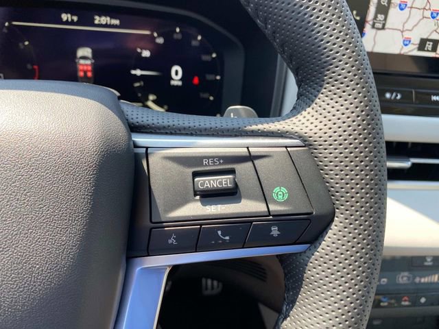 New 2025 Mitsubishi Outlander AWD image 16