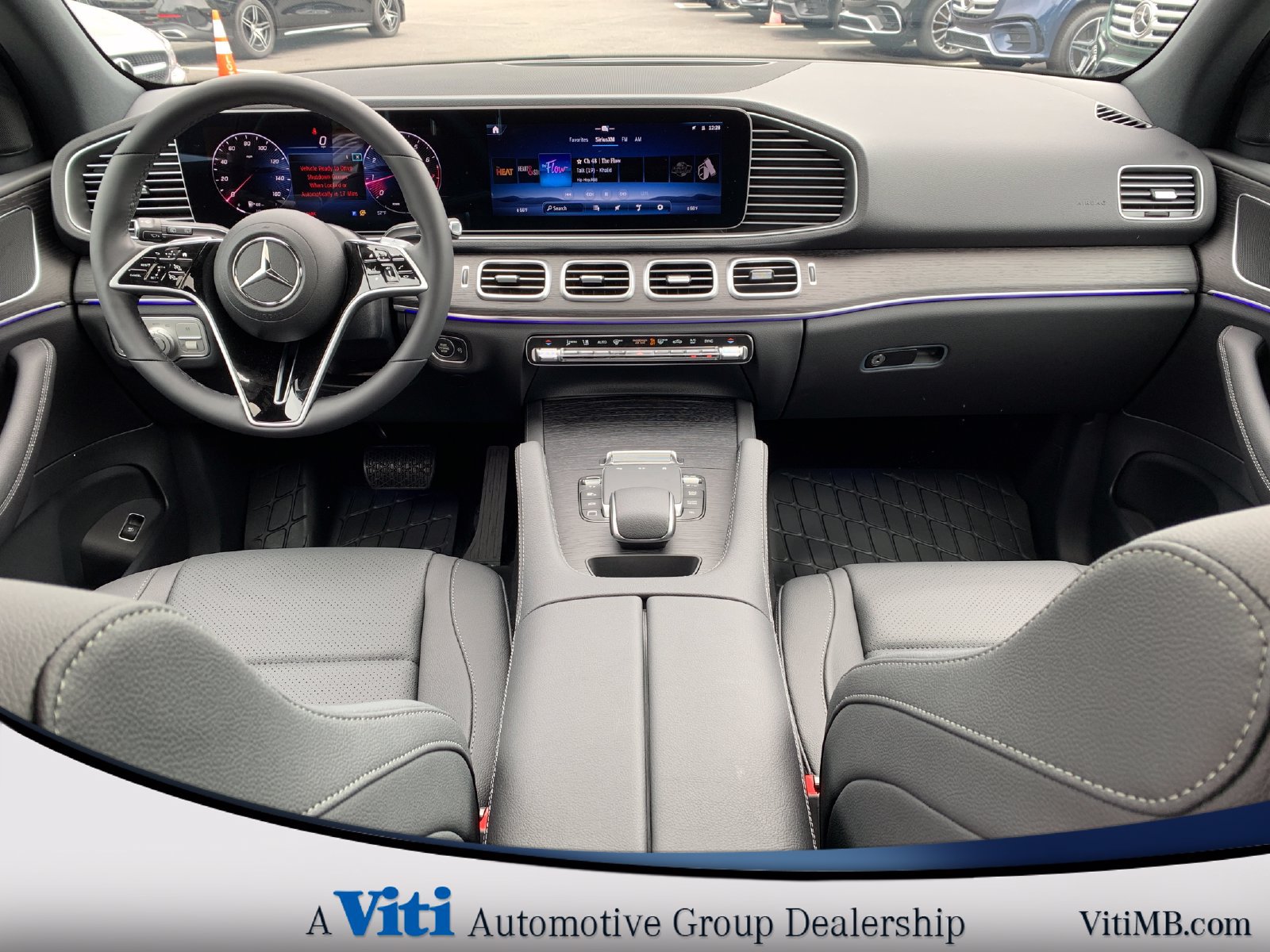 Used 2025 Mercedes-Benz GLE 350 4MATIC image 2