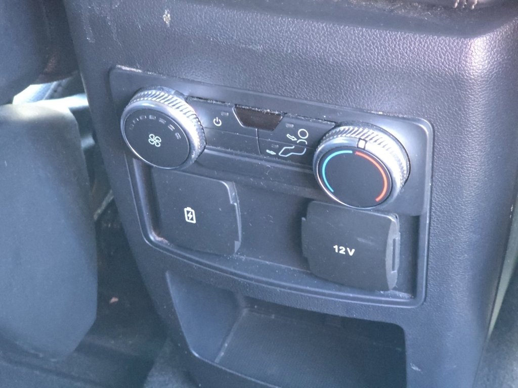 Used 2020 Ford Explorer XLT w/ Equipment Group 202A image 26