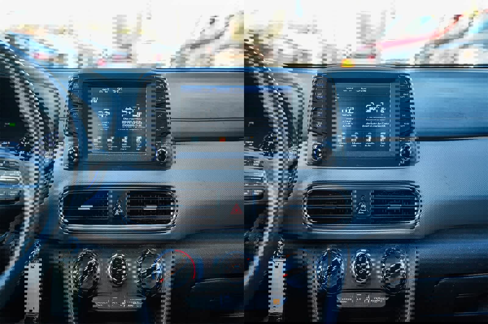 Used 2018 Hyundai Kona SE image 13