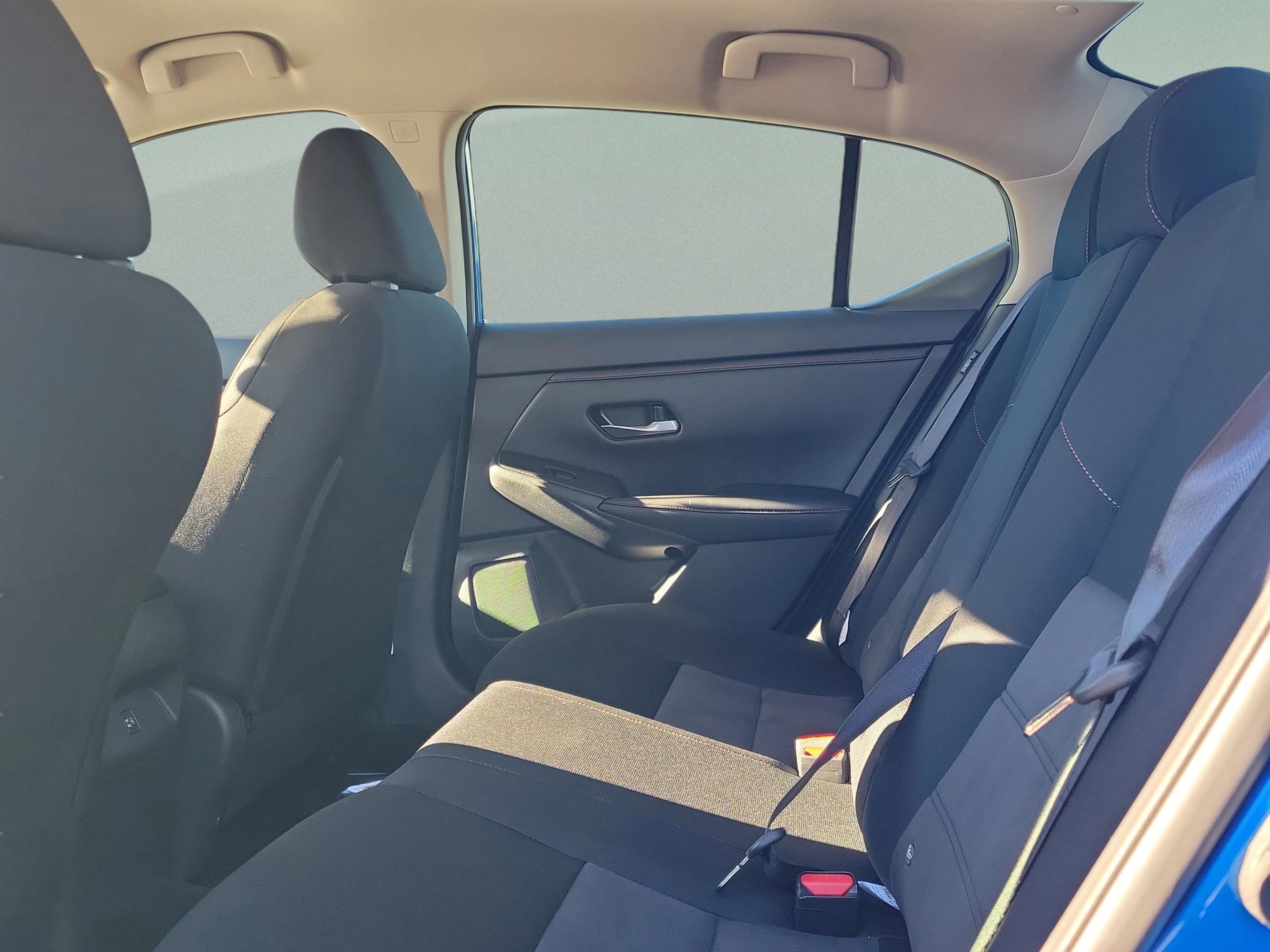 Certified 2025 Nissan Sentra SR image 12