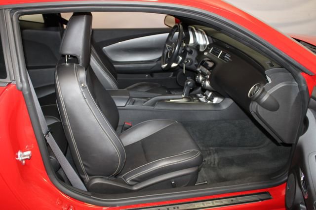 Used 2011 Chevrolet Camaro SS w/ RS Package image 15