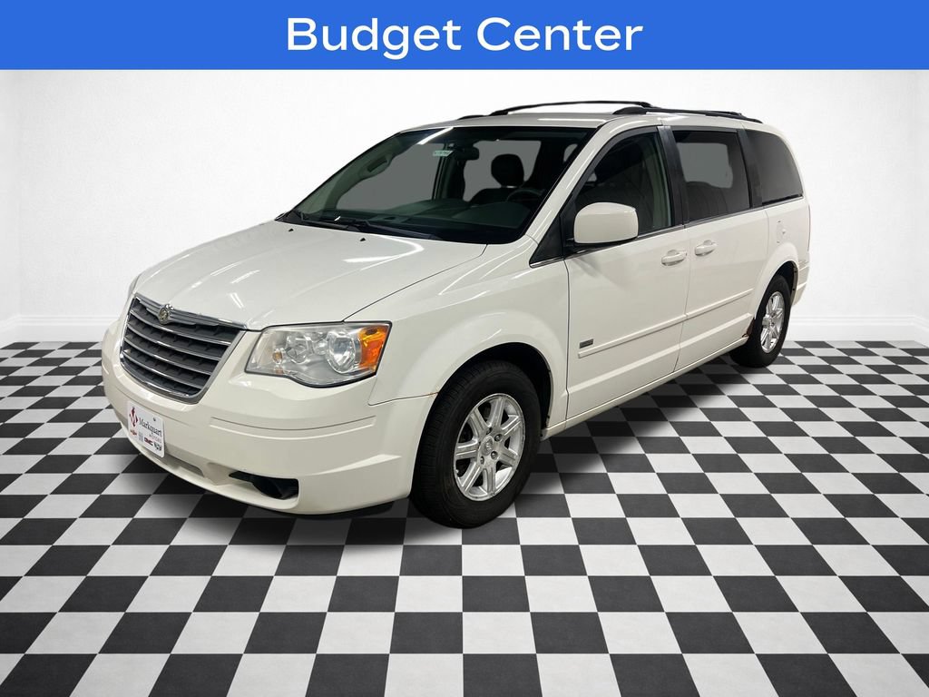 Used 2008 Chrysler Town & Country Touring FWD image 4