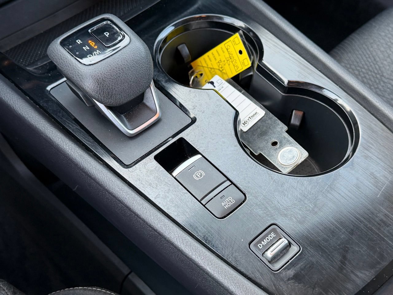 Certified 2025 Nissan Rogue SV FWD image 19