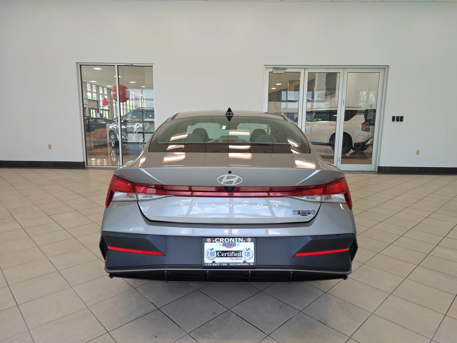Used 2024 Hyundai Elantra SEL FWD image 4