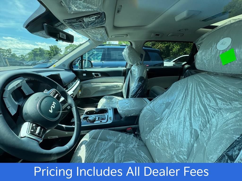 New 2026 Kia Carnival SX Prestige FWD image 9