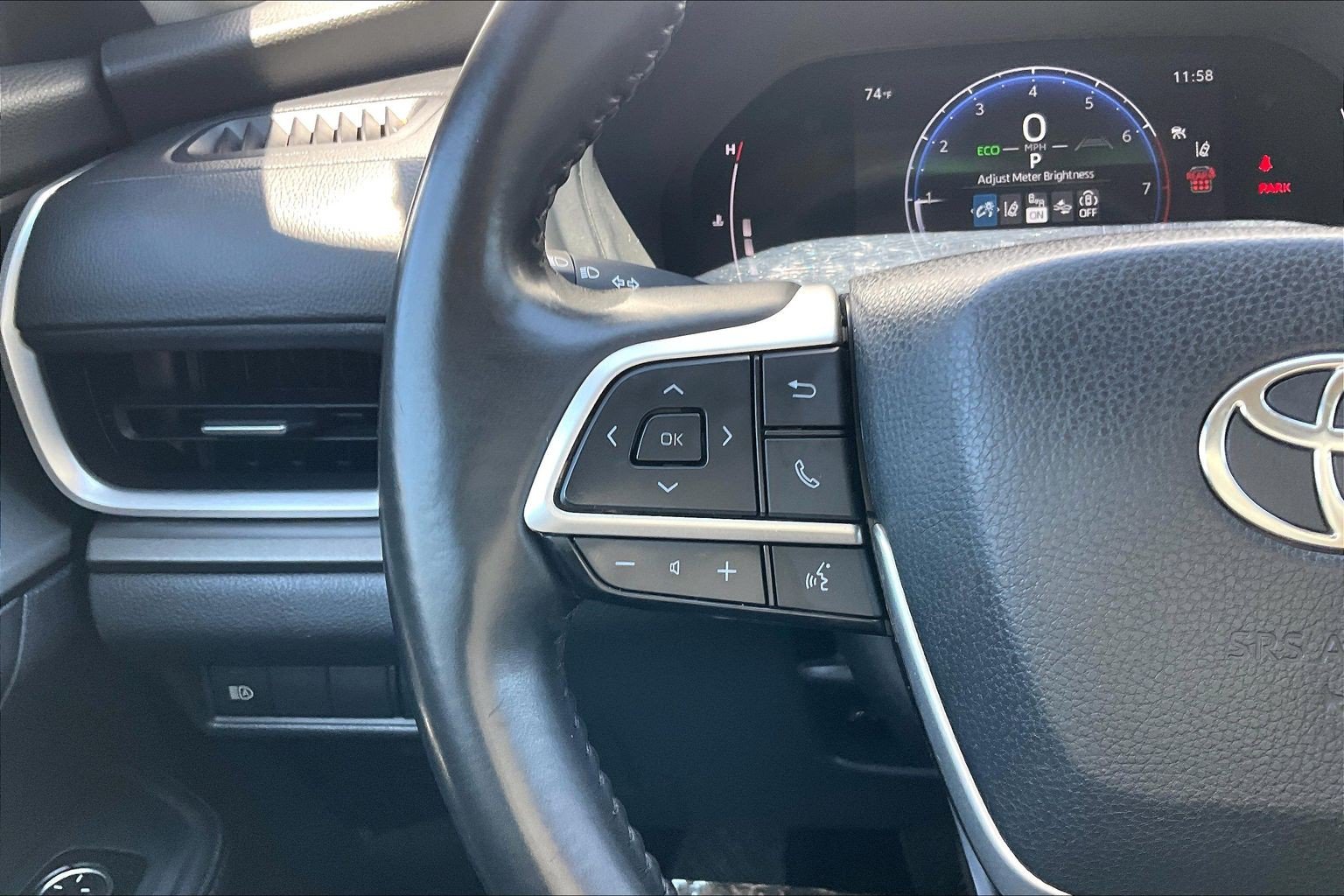 Used 2024 Toyota Grand Highlander AWD image 23