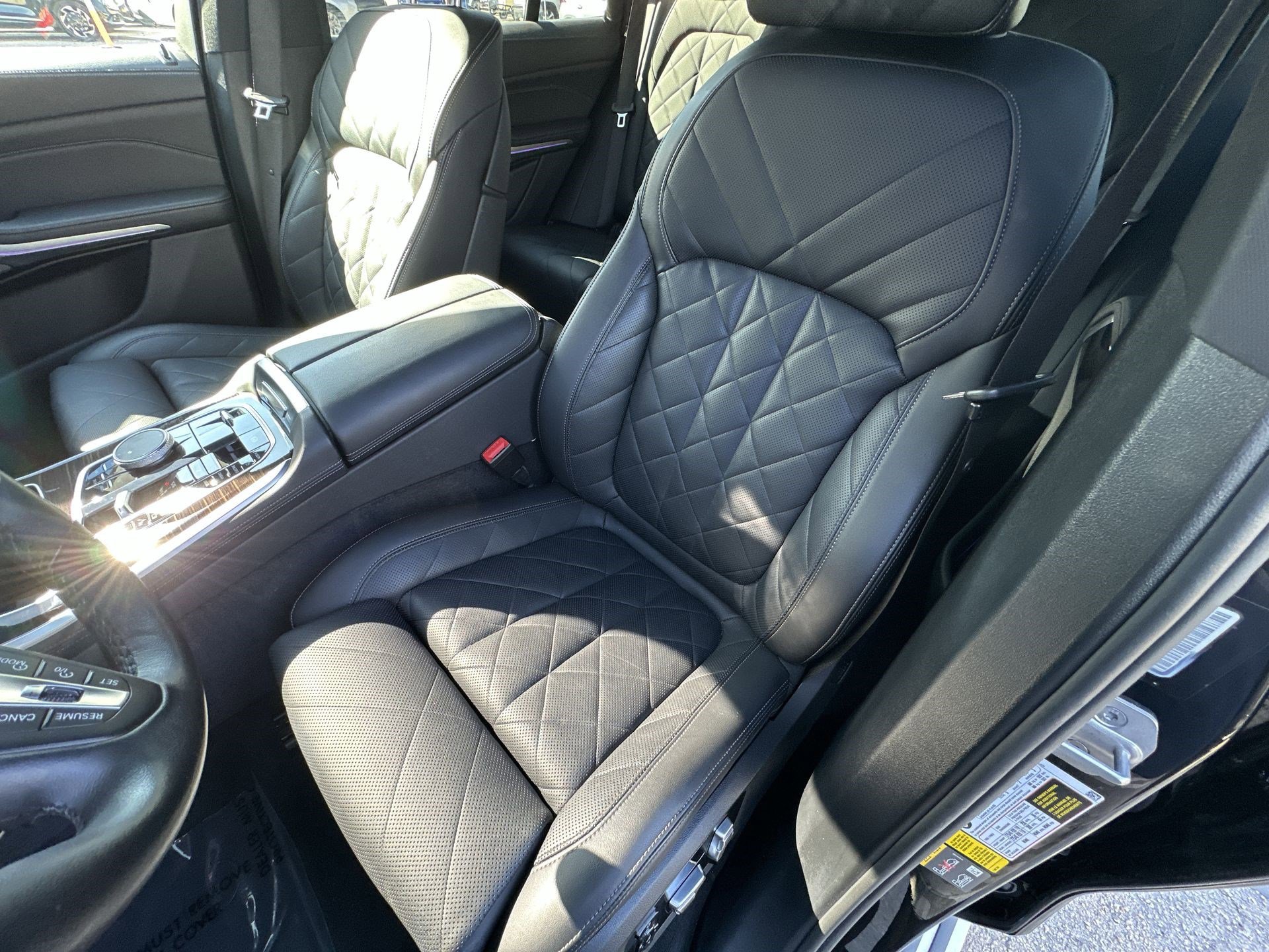 Used 2024 BMW X5 xDrive50e image 13