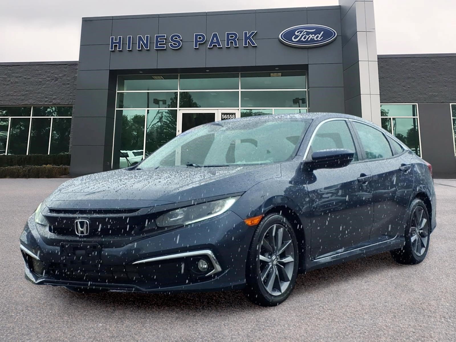 Used 2019 Honda Civic EX image 3