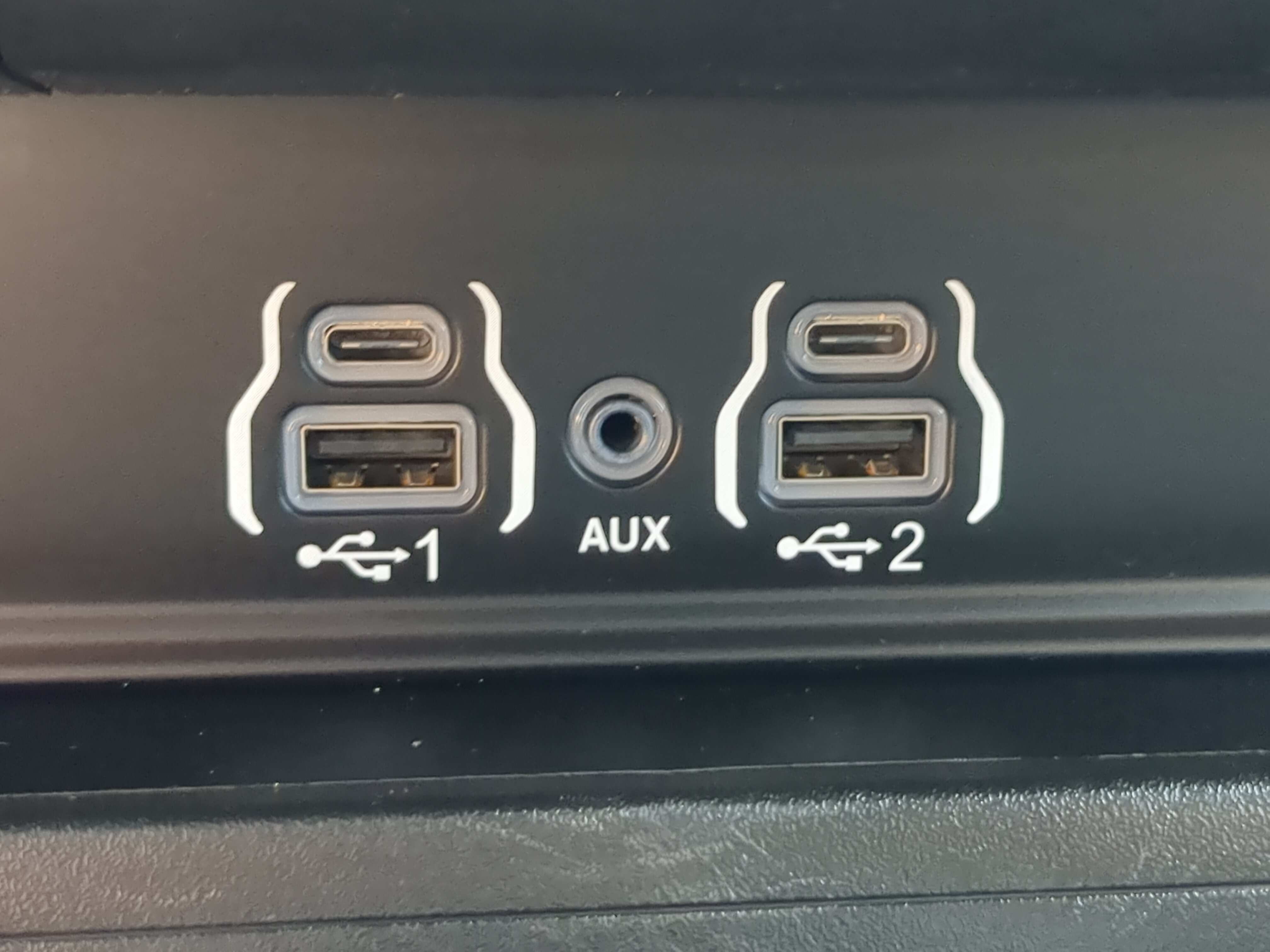 Certified 2025 RAM 3500 Laramie w/ Night Edition AWD/4WD image 21