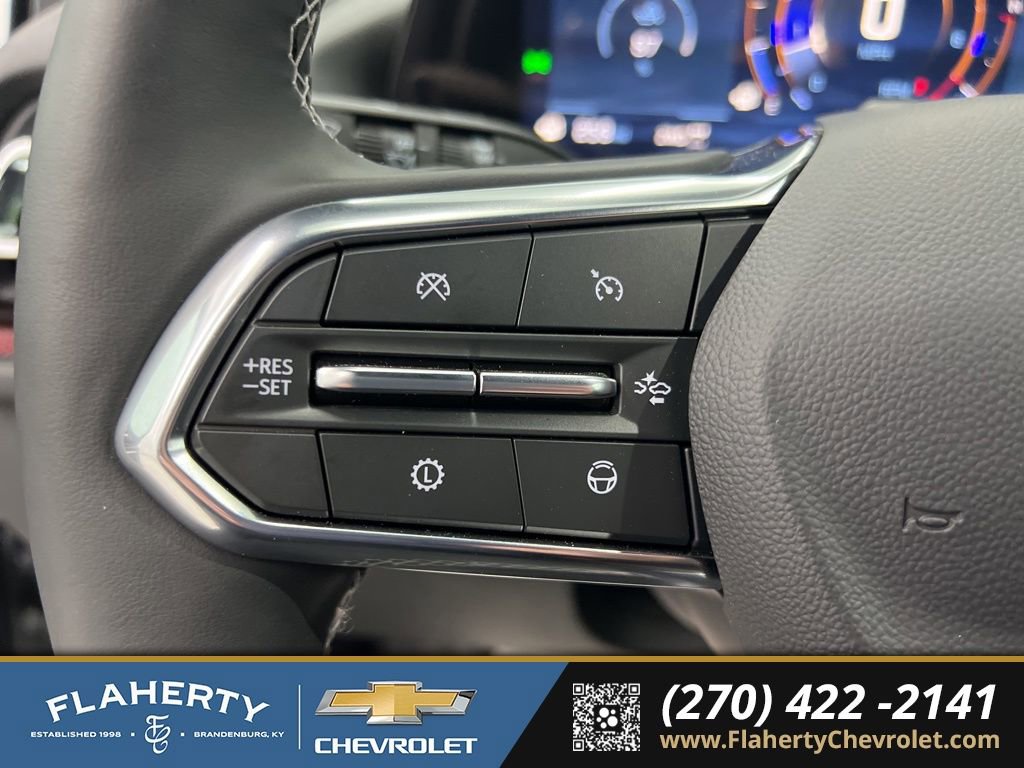 Used 2025 Chevrolet Traverse Z71 w/ Enhanced Driving Package image 27