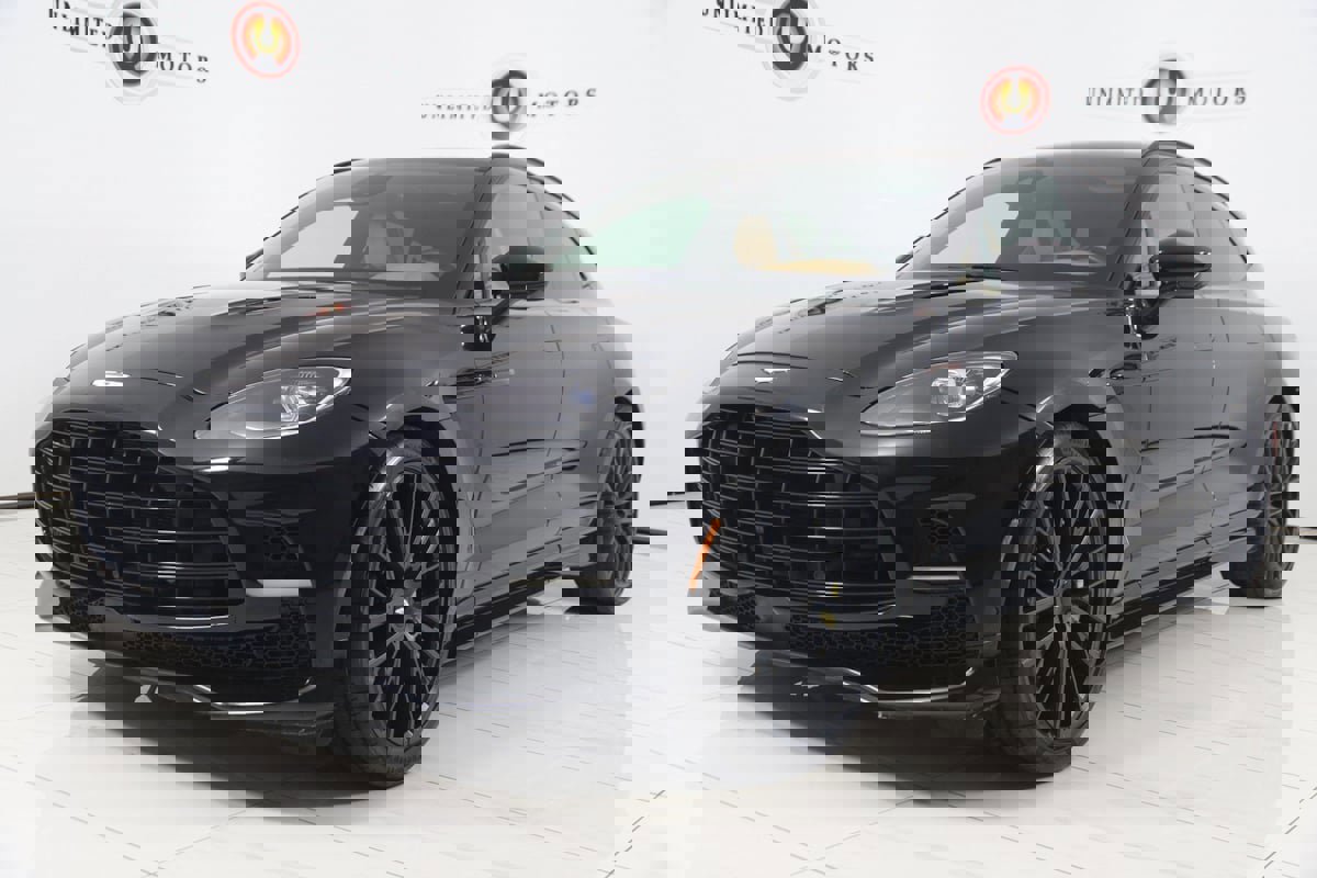 Used 2023 Aston Martin DBX 707 image 5