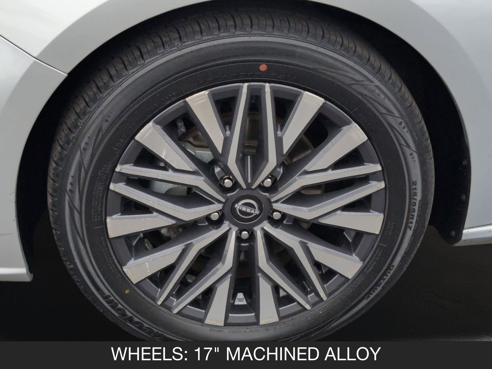 Certified 2023 Nissan Altima 2.5 SV image 11