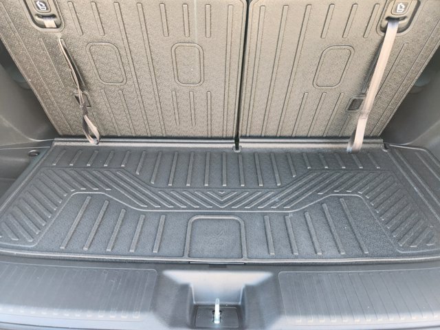 Used 2025 Honda Pilot Black Edition image 33