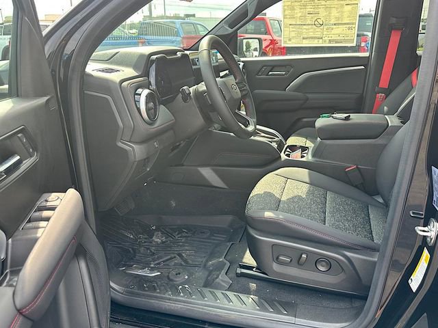 New 2024 Chevrolet Colorado Z71 w/ Z71 Convenience Package 2 image 11