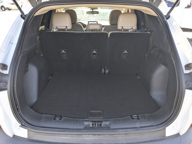 Certified 2020 Ford Escape SE image 14