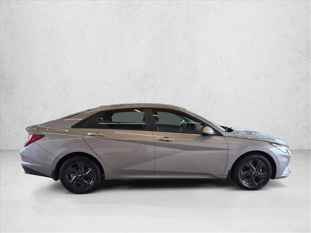 Used 2023 Hyundai Elantra SEL FWD image 4