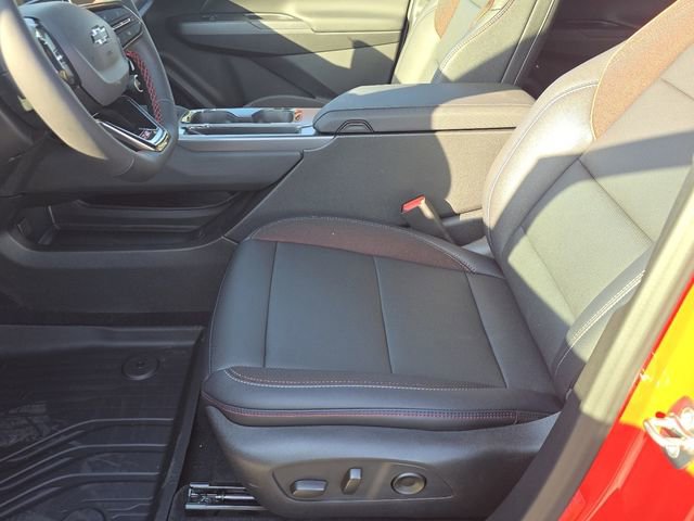 New 2026 Chevrolet Equinox EV LT image 23