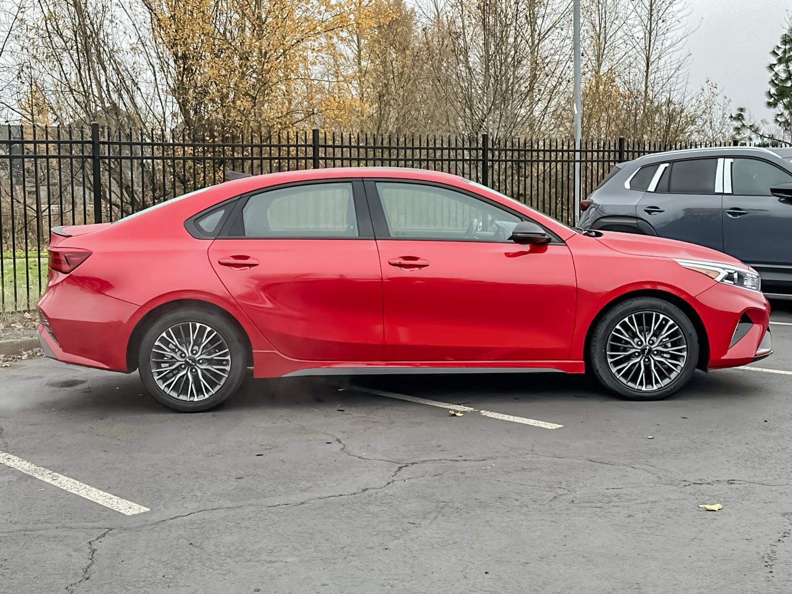 Used 2024 Kia Forte GT-Line w/ GT-Line Premium Package image 3