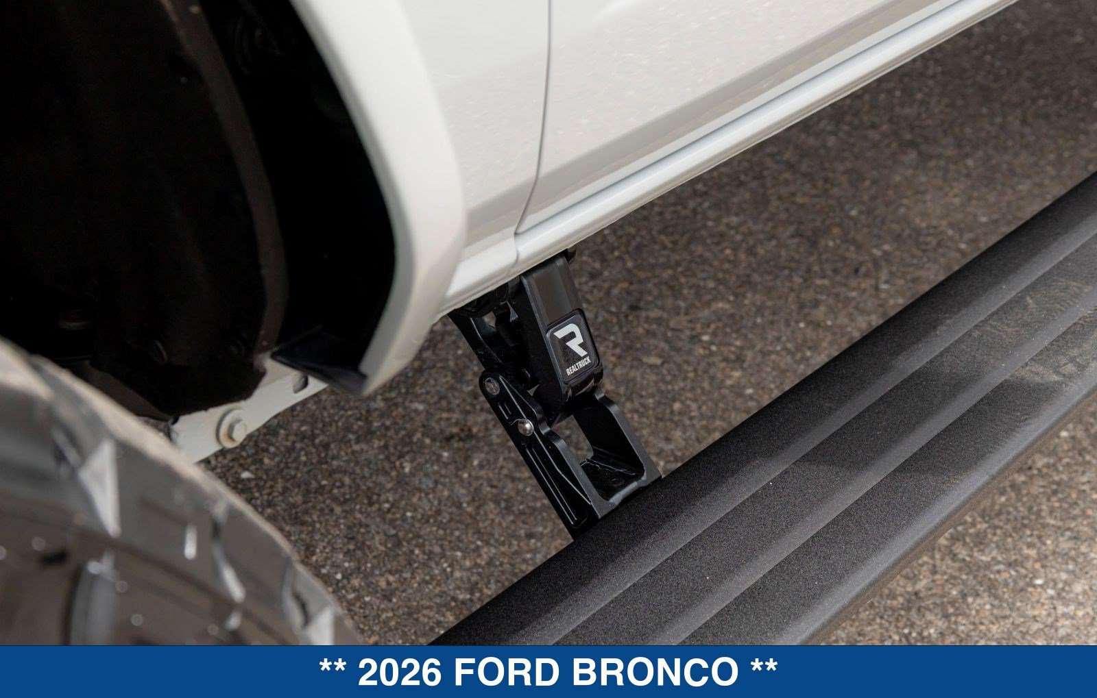 New 2026 Ford Bronco Badlands AWD/4WD image 26