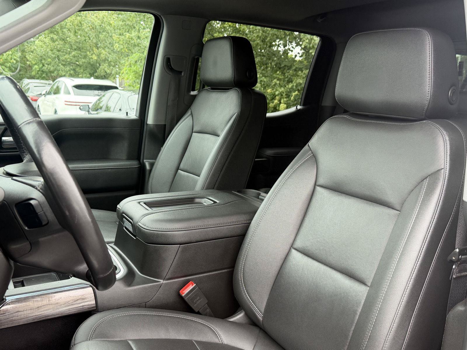 Used 2022 Chevrolet Silverado 1500 LTZ AWD/4WD image 27
