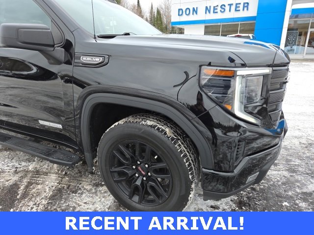 Used 2023 GMC Sierra 1500 Elevation w/ Preferred Package image 28