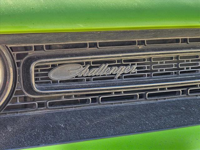 Used 2023 Dodge Challenger SXT w/ Blacktop Package image 14