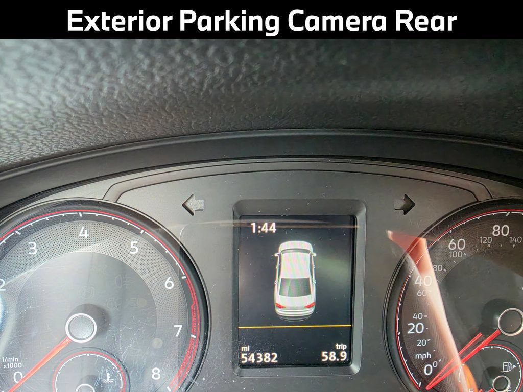 Used 2020 Volkswagen Passat 2.0T R-Line FWD image 9