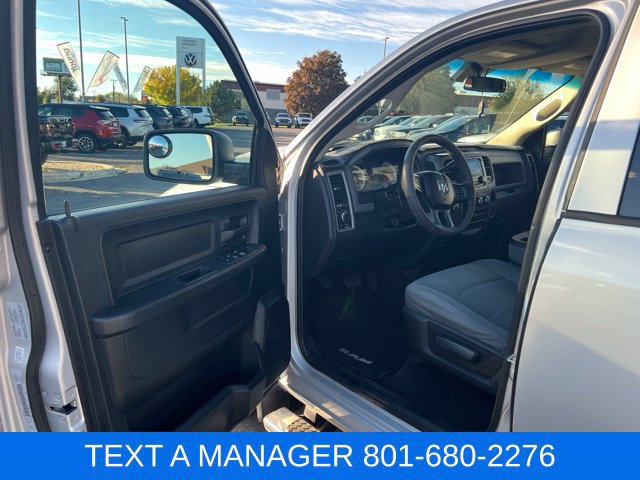 Used 2017 RAM 1500 ST w/ SXT Appearance Group AWD/4WD image 12