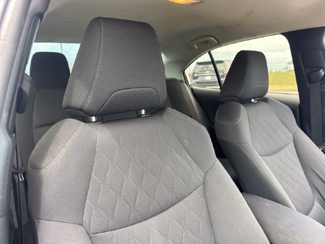 Used 2020 Toyota Corolla LE FWD image 29