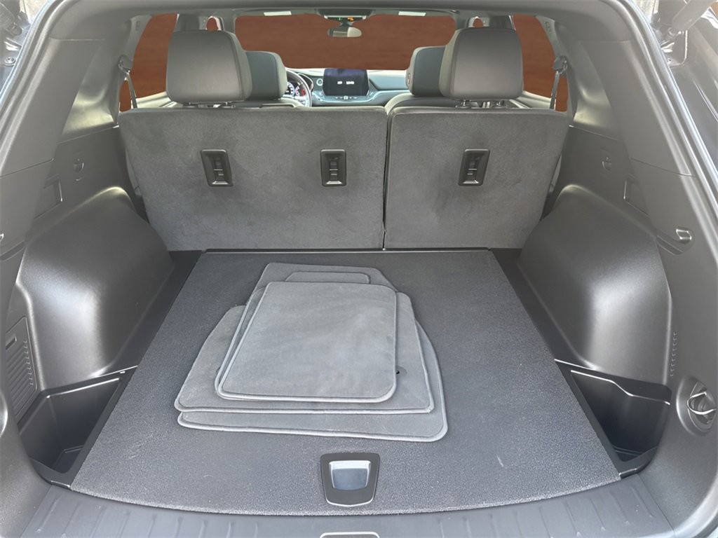 Used 2023 Chevrolet Blazer RS w/ Enhanced Convenience Package image 10