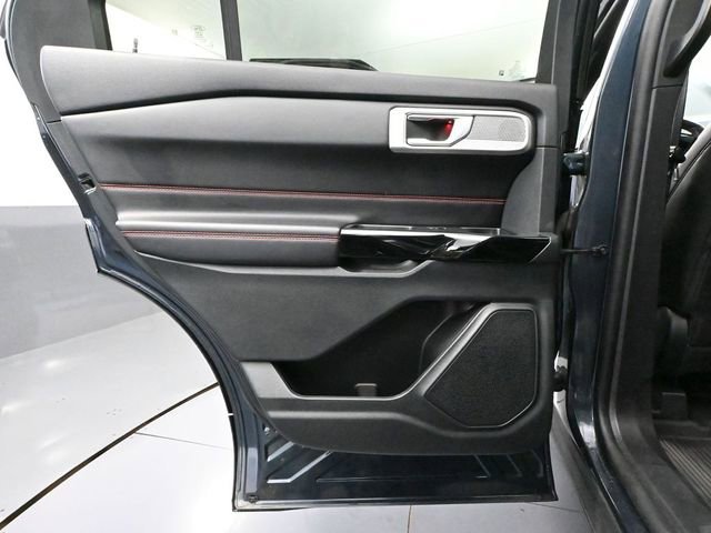 Used 2022 Ford Explorer ST-Line w/ Class IV Trailer Tow Package image 37