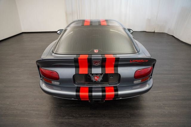 Used 2000 Dodge Viper GTS RWD image 16
