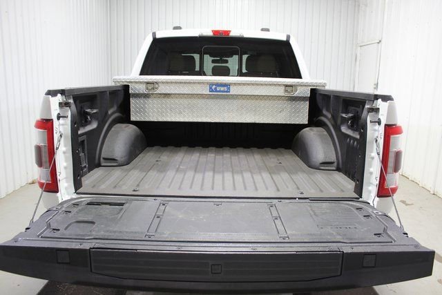 Used 2021 Ford F150 Lariat w/ Max Trailer Tow Package image 7