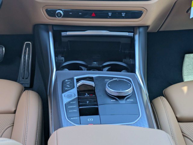 New 2026 BMW 330i Sedan w/ M Sport Package RWD image 19