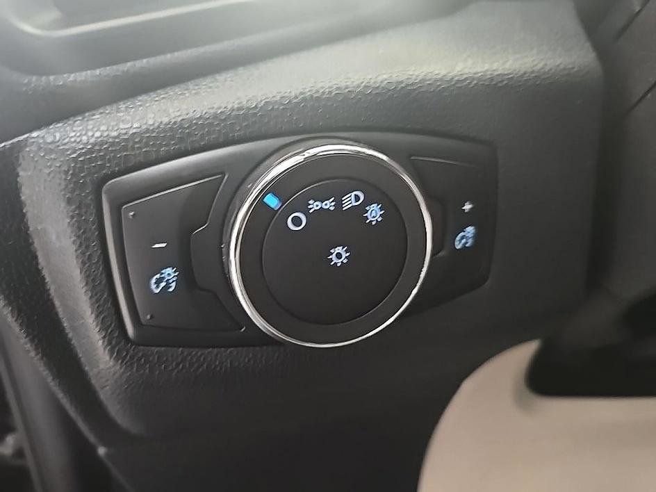 Used 2022 Ford EcoSport S image 14