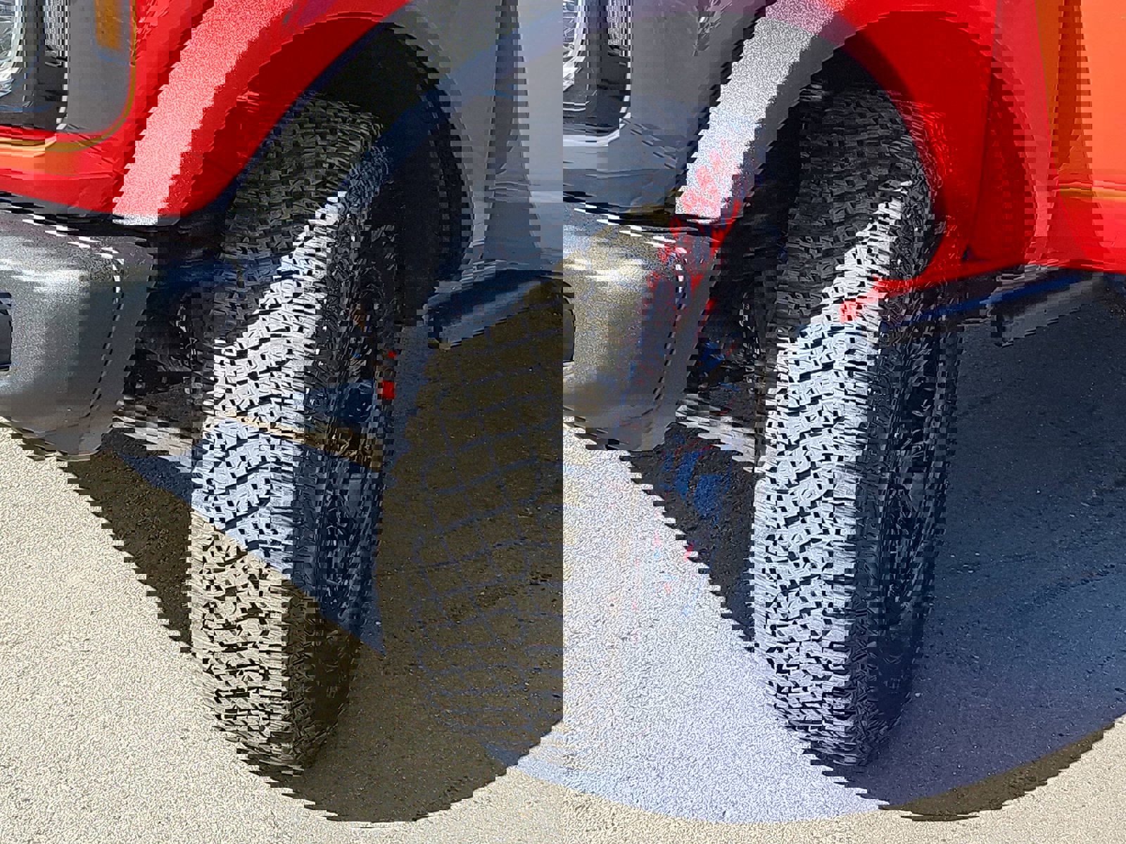 Used 2023 Ford Bronco Wildtrak image 34