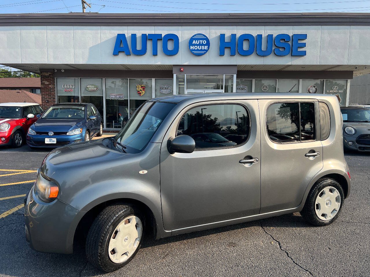 Used 2012 Nissan Cube 1.8 S w/ Interior Designer Pkg FWD image 9