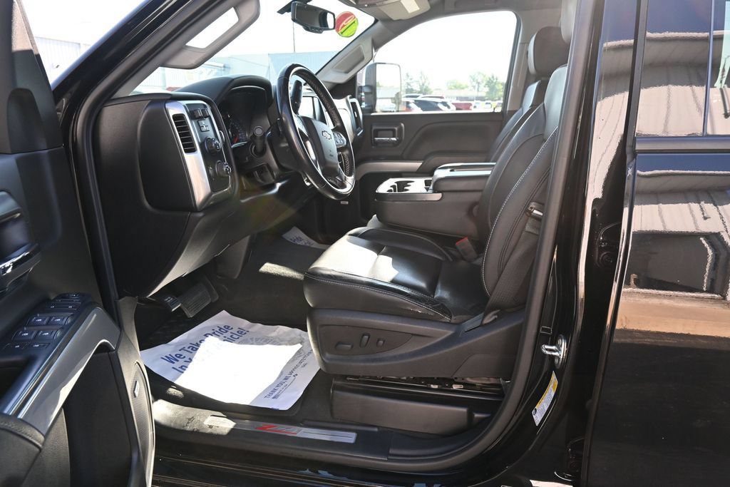 Used 2019 Chevrolet Silverado 2500 LT w/ All Star Edition AWD/4WD image 38