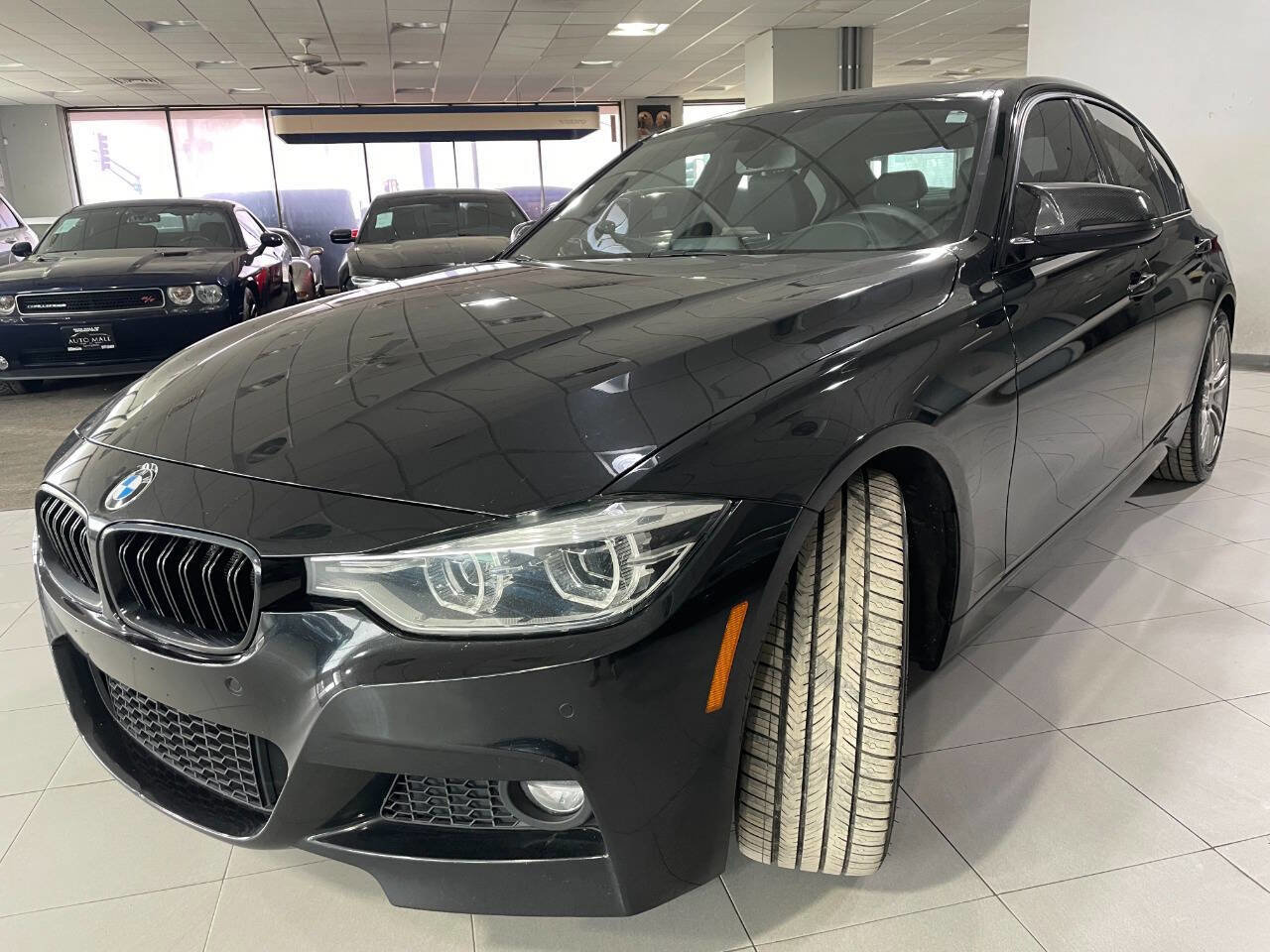 Used 2017 BMW 340i xDrive Sedan image 3
