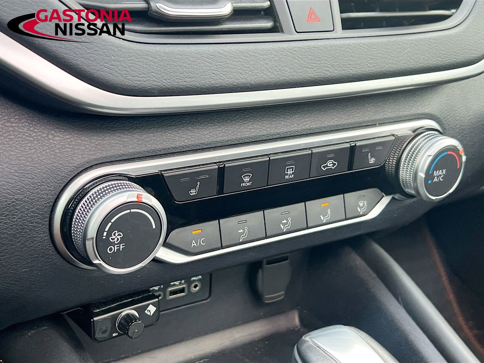 Used 2021 Nissan Altima 2.5 SR w/ SR Premium Package image 19