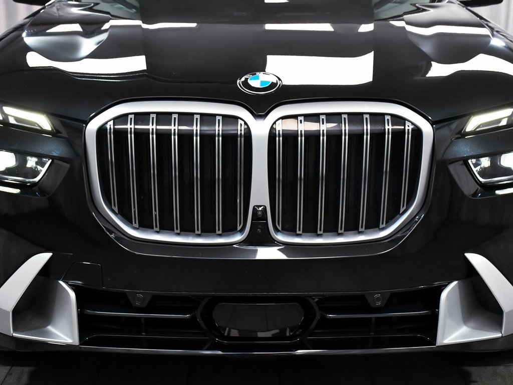 Used 2024 BMW X7 xDrive40i image 96