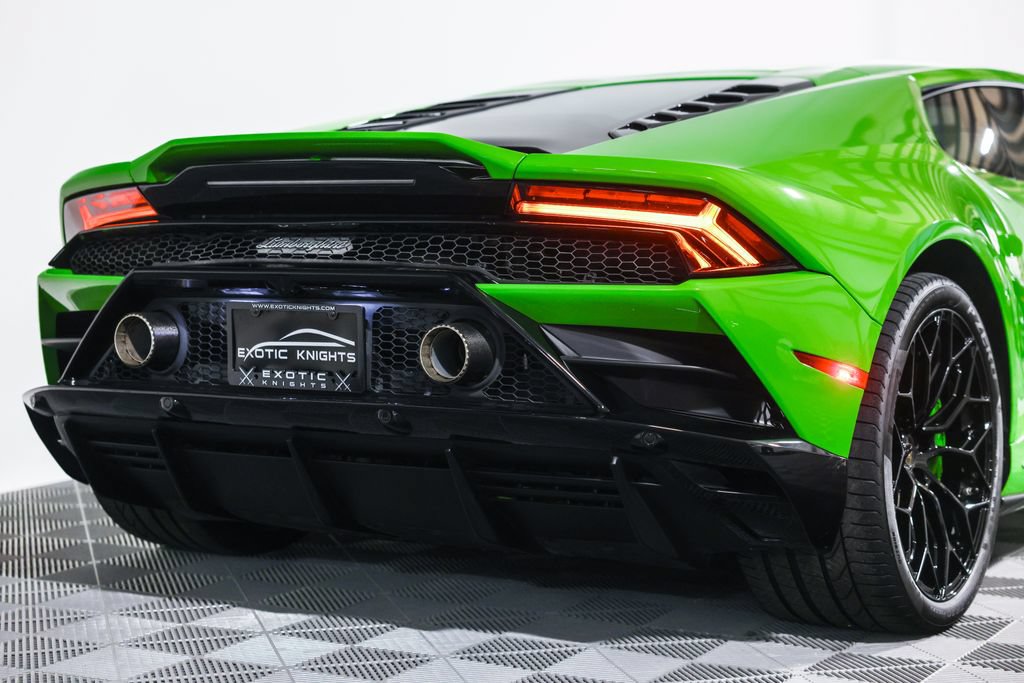 Used 2020 Lamborghini Huracan EVO AWD/4WD image 10