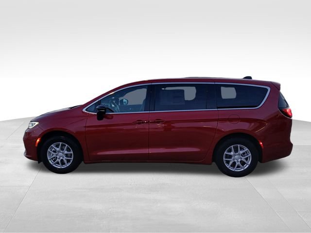 New 2026 Chrysler Pacifica Select FWD image 2